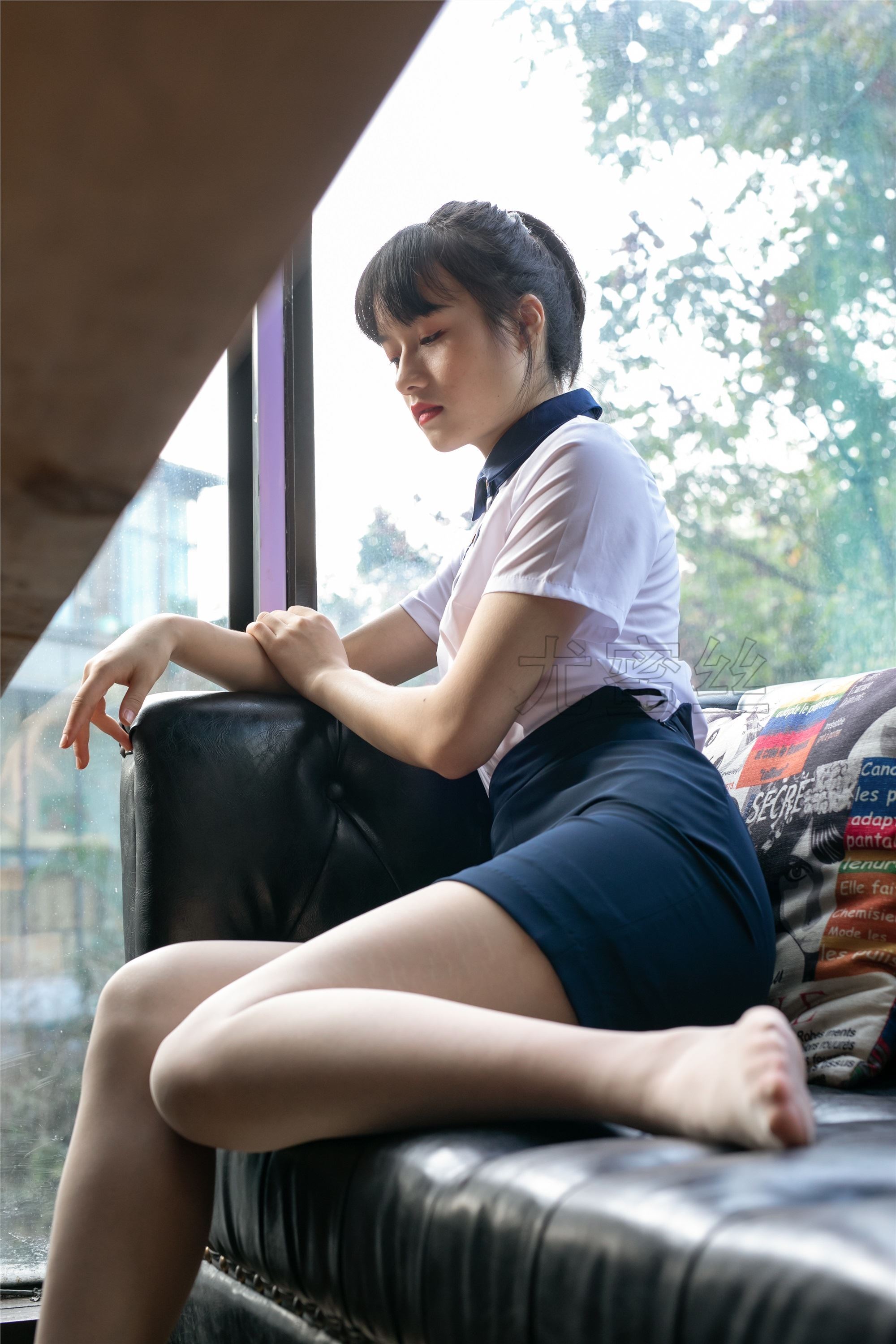 尤蜜丝 穿搭写真 NO.036